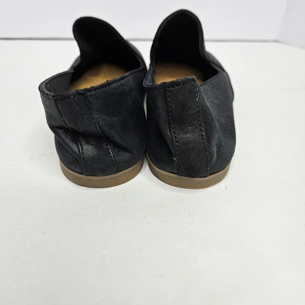 Lucky Brand Slip On Shoes‎ Black Flats Size 6.5 Heel To Toe 9.5